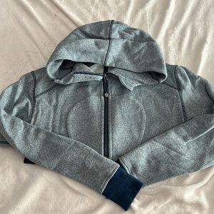Lululemon size 8 scuba hoodie